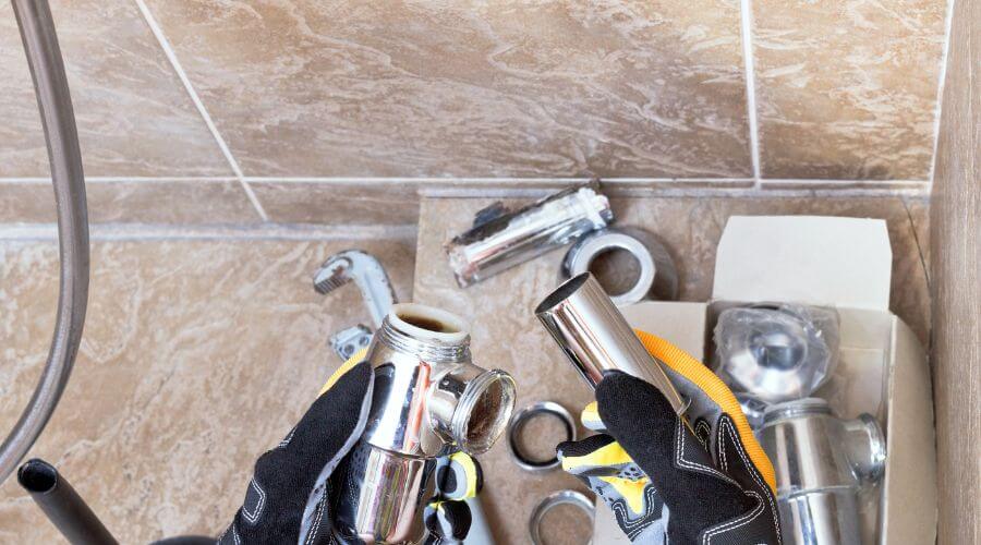 Professional gutter cleaning in Neoga, IL